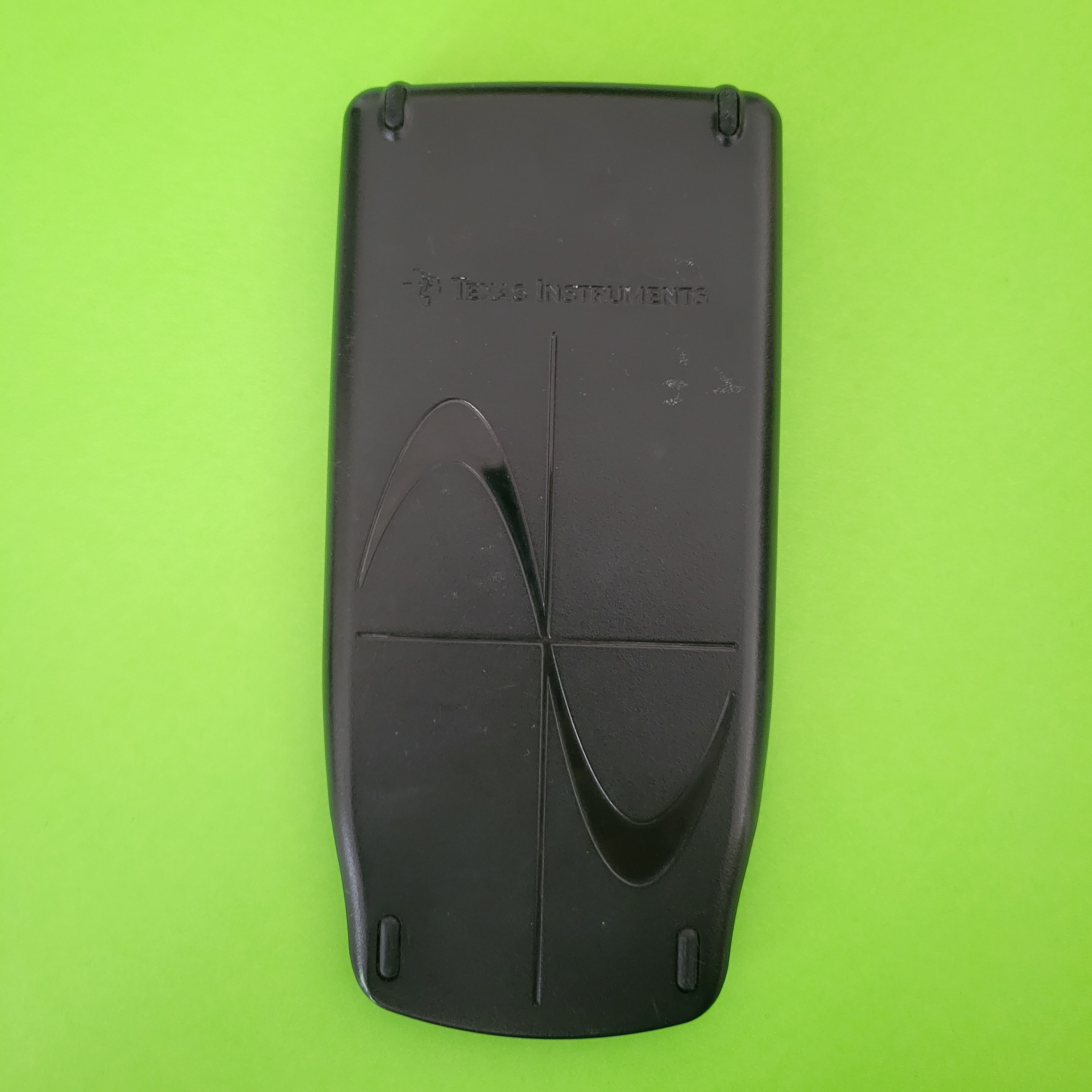 An image of the case of a texas instruments ti-86 graphing calculator